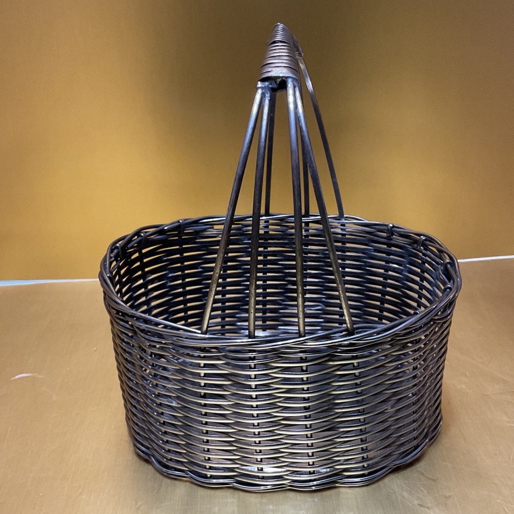 Parfums Privilege Vintage Silver Plated Woven Wire Mini Basket Decor PS209
